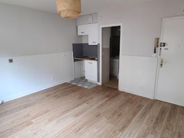 Location Appartement 1 pièce 20 m2 Longjumeau