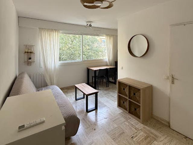 Location Appartement 1 pièce 20.11 m2 Marseille 7ème