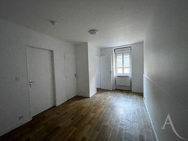 Location appartement 1 pièce, 20.12m², Argenton sur Creuse