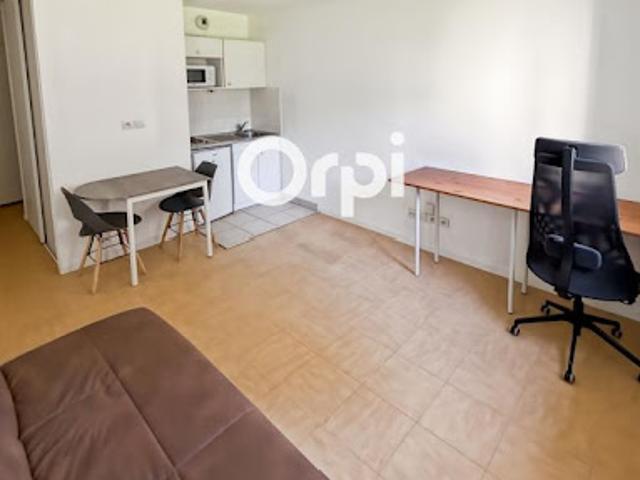 Location Appartement 1 pièce 20.45 m2 Saint Genis Laval