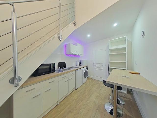 Location Appartement 1 pièce 20.7 m2 Romans sur isere