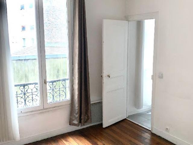 Location Appartement 1 pièce 20.9 m2 Paris 19ème