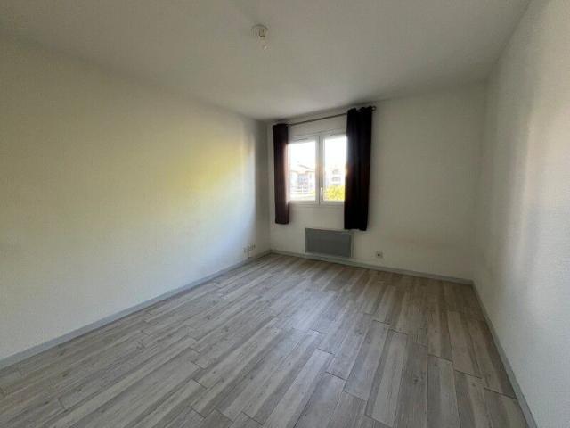 Location Appartement 1 pièce 20m² TOULOUSE 31400