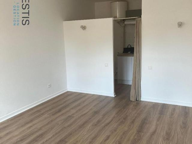 Location Appartement 1 pièce 20m² TOULOUSE 31500