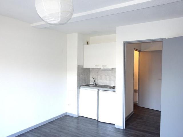 Location Appartement 1 pièce 20m² TOULOUSE 31500