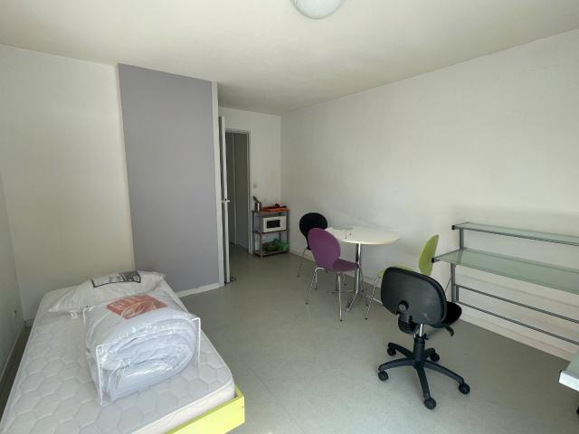 Location Appartement 1 pièce 20m² ANGERS 49000