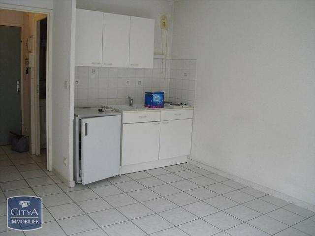 Location Appartement 1 pièce 20m² ANGERS 49100