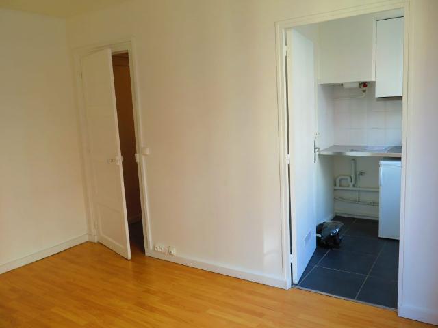 Location Appartement 1 pièce 20m² ASNIERES SUR SEINE 92600