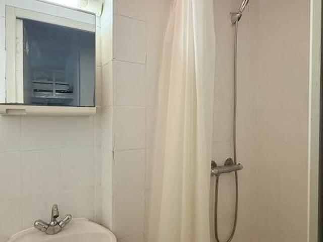 Location Appartement 1 pièce 20m² BORDEAUX 33800
