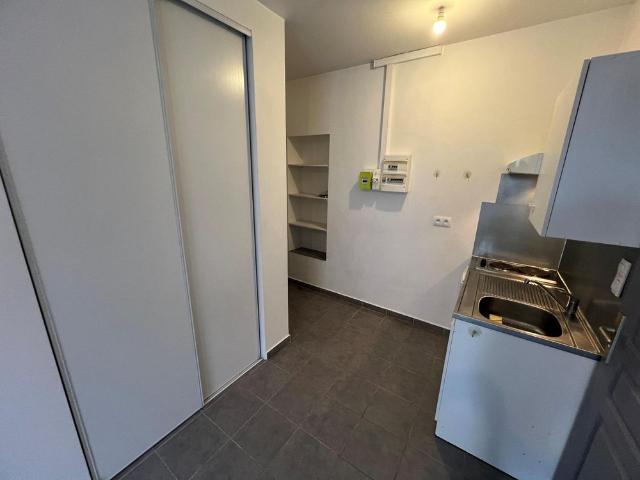 Location Appartement 1 pièce 20m² CLERMONT FERRAND 63000