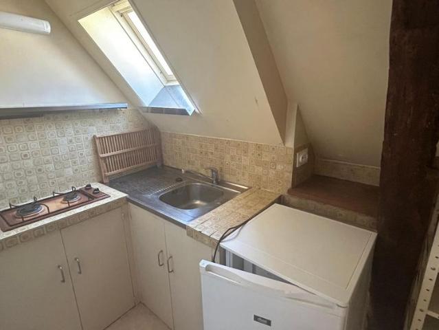 Location Appartement 1 pièce 20m² DIJON 21000