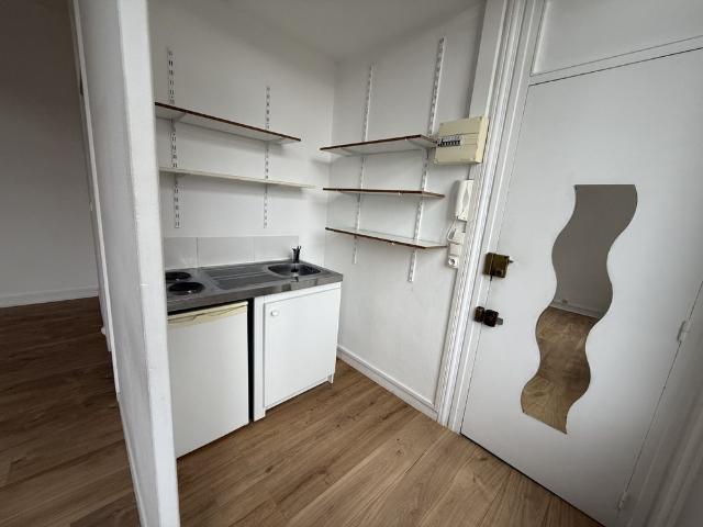 Location Appartement 1 pièce 20m² LILLE 59000