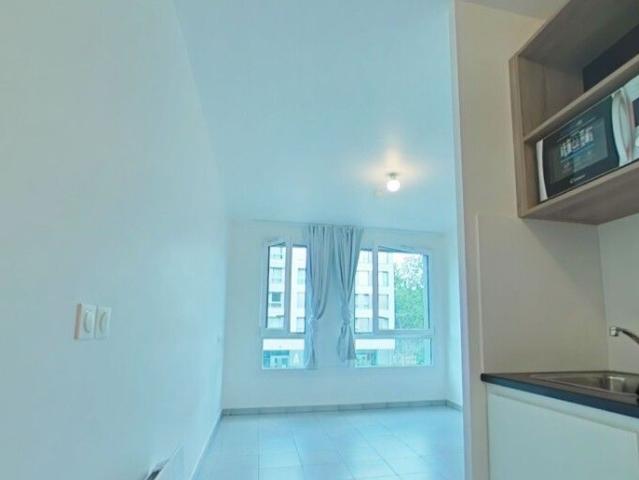 Location Appartement 1 pièce 20m² LYON 7ème