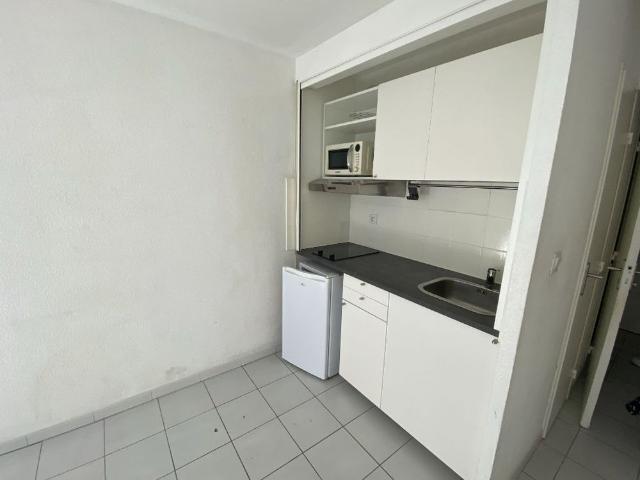 Location Appartement 1 pièce 20m² MONTPELLIER 34000
