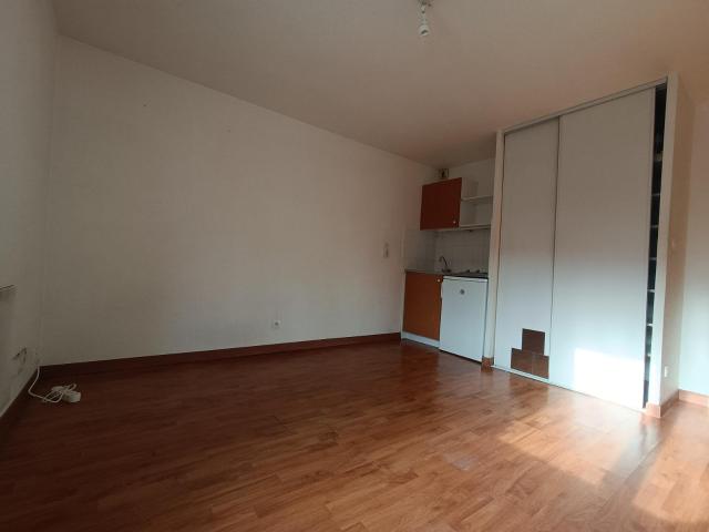 Location Appartement 1 pièce 20m² NANTES 44100