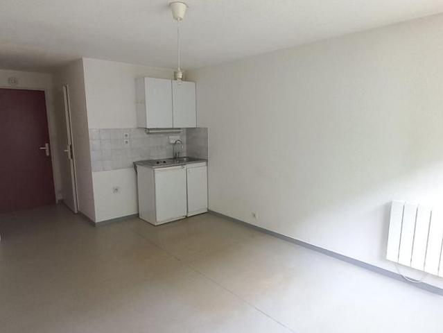 Location Appartement 1 pièce 20m² NANTES 44300