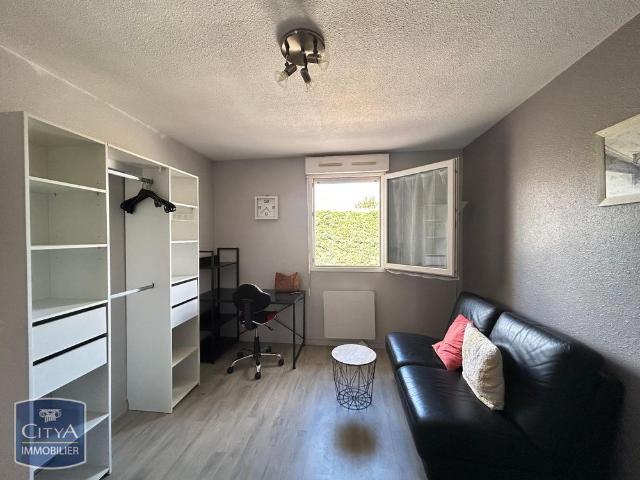 Location Appartement 1 pièce 20m² NIORT 79000