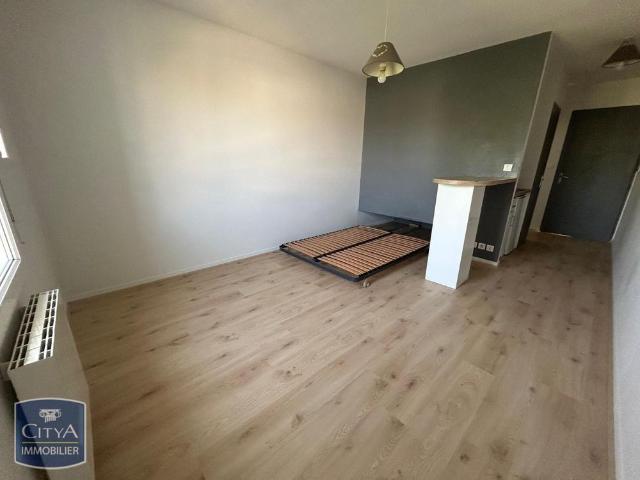 Location Appartement 1 pièce 20m² NIORT 79000