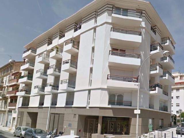 Location Appartement 1 pièce 20m² NICE 06300