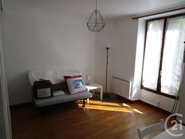 Location Appartement 1 pièce 20m² ORSAY 91400