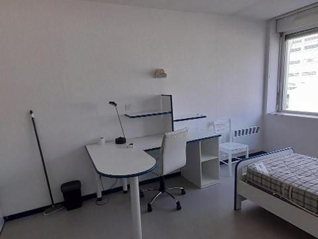 Location Appartement 1 pièce 20m² POITIERS 86000