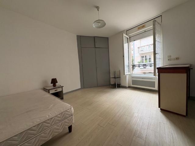 Location Appartement 1 pièce 20m² POITIERS 86000