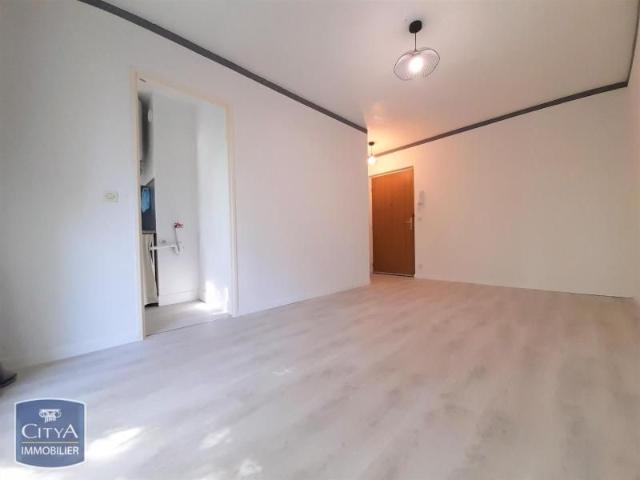 Location Appartement 1 pièce 20m² RAMBOUILLET 78120