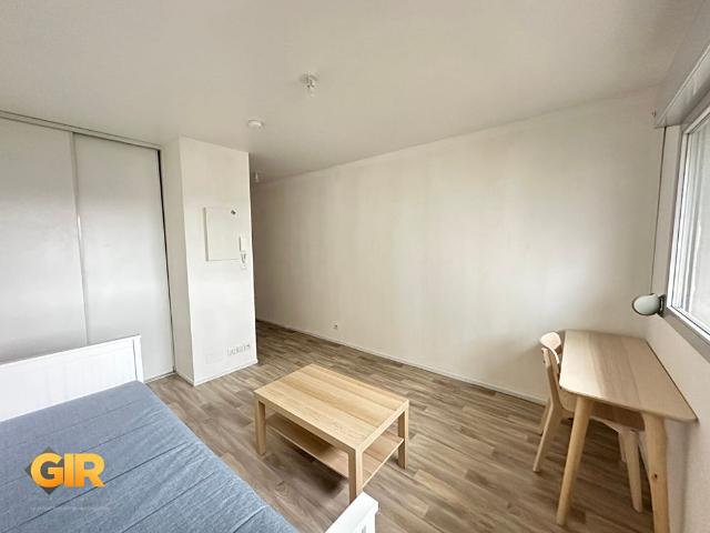 Location Appartement 1 pièce 20m² RENNES 35700
