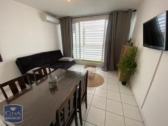 Location Appartement 1 pièce 20m² STE CLOTILDE 97490
