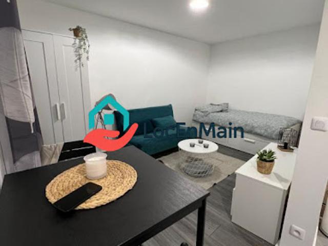 Location Appartement 1 pièce 21 m2 Montreuil