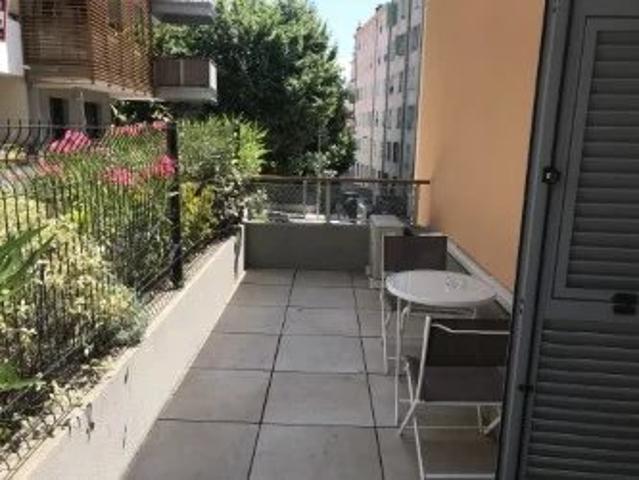 Location Appartement 1 pièce 21 m2 Nice