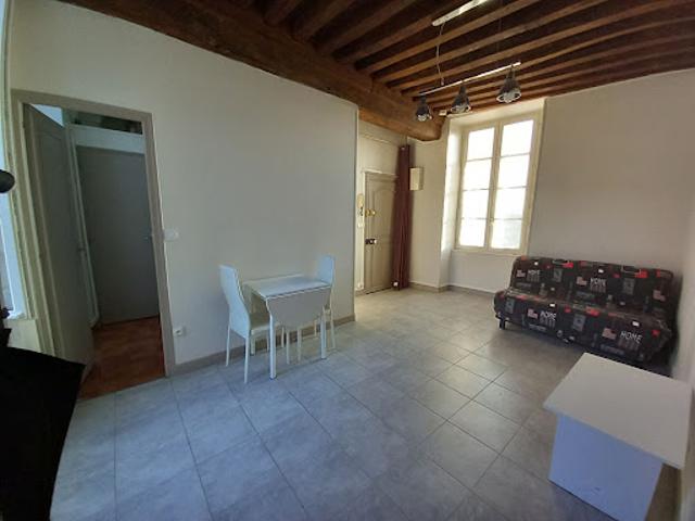 Location Appartement 1 pièce 21 m2 Avallon