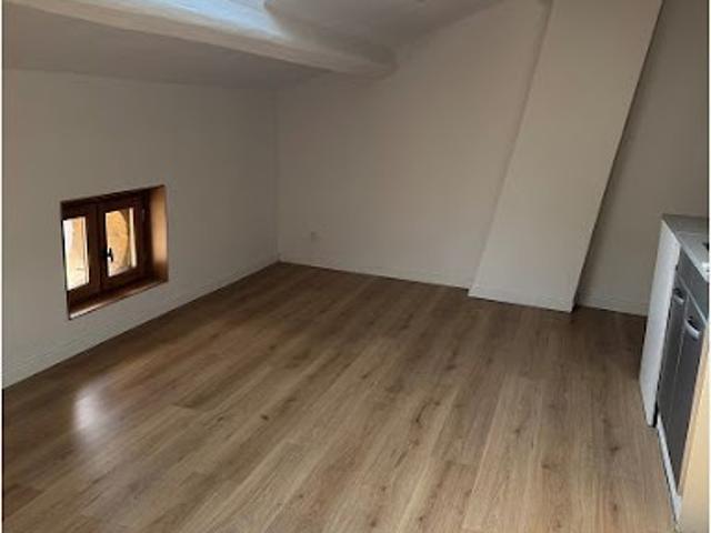 Location Appartement 1 pièce 21 m2 Beziers