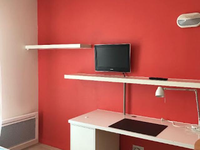 Location Appartement 1 pièce 21 m2 Compiegne