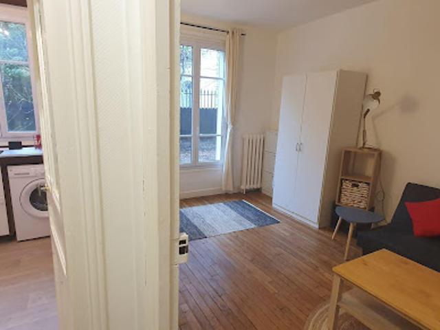 Location Appartement 1 pièce 21 m2 Courbevoie