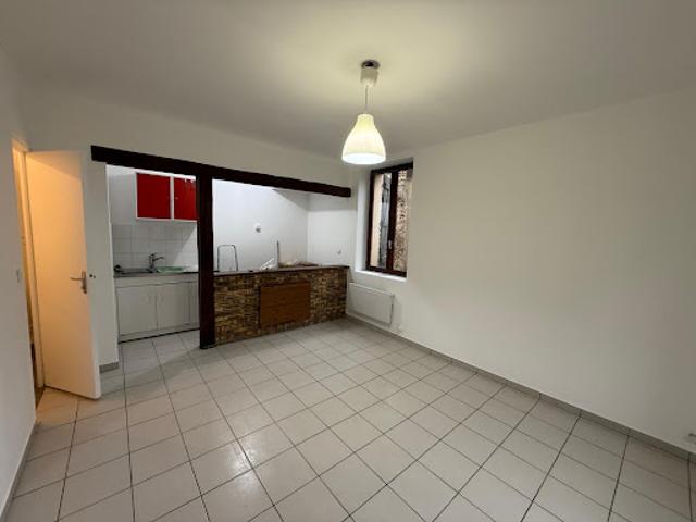 Location Appartement 1 pièce 21 m2 Longjumeau