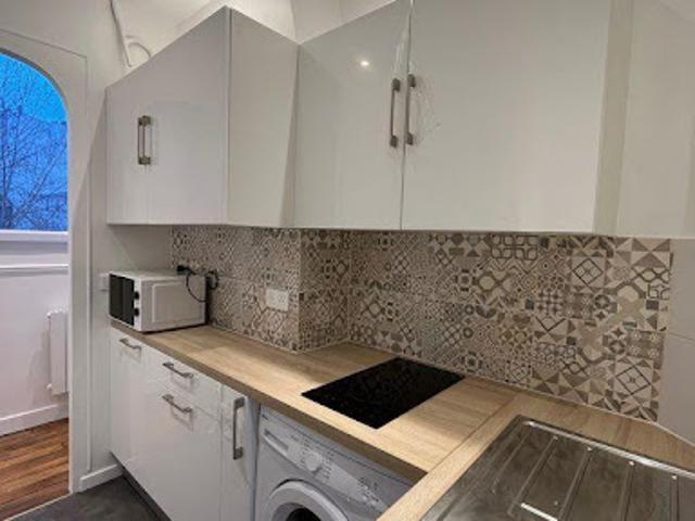 Location Appartement 1 pièce 21 m2 Paris 15ème