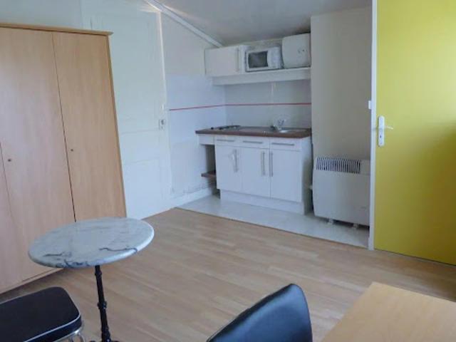 Location Appartement 1 pièce 21 m2 Saint Etienne