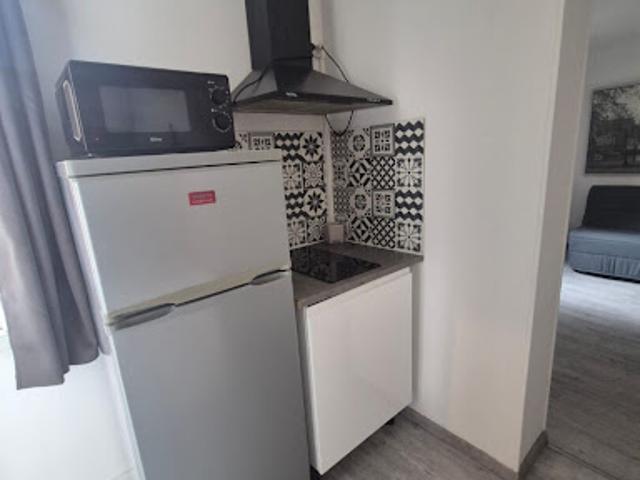 Location Appartement 1 pièce 21 m2 Saint Quentin