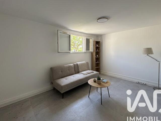 Location Appartement 1 pièce 21 m2 Sainte genevieve des bois