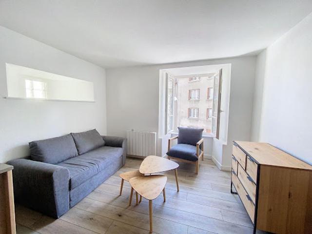 Location Appartement 1 pièce 21 m2 Saint Flour