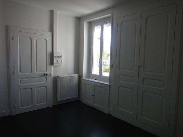 Location appartement 1 pièce, 21.12m², Bourg en Bresse