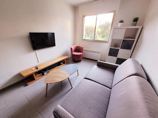 Location appartement 1 pièce, 21.36m², Fontenay sous Bois