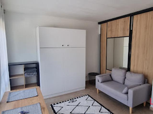Location Appartement 1 pièce 21.39 m2 Aix en Provence