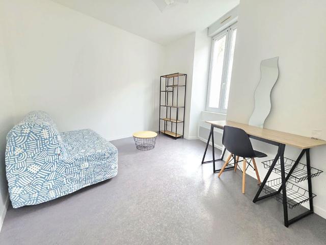 Location appartement 1 pièce, 21.43m², Angers