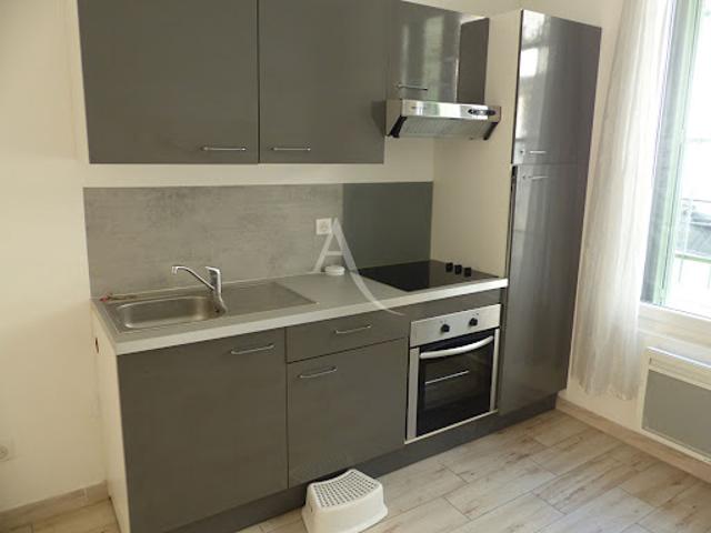 Location Appartement 1 pièce 21.57 m2 Nimes