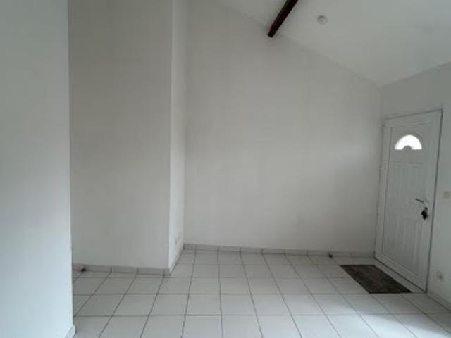 Location Appartement 1 pièce 21.76 m2 Lizy sur Ourcq