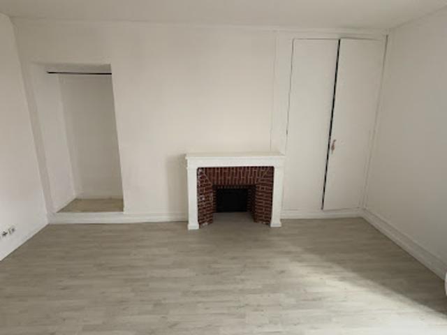 Location Appartement 1 pièce 21.73 m2 Etampes