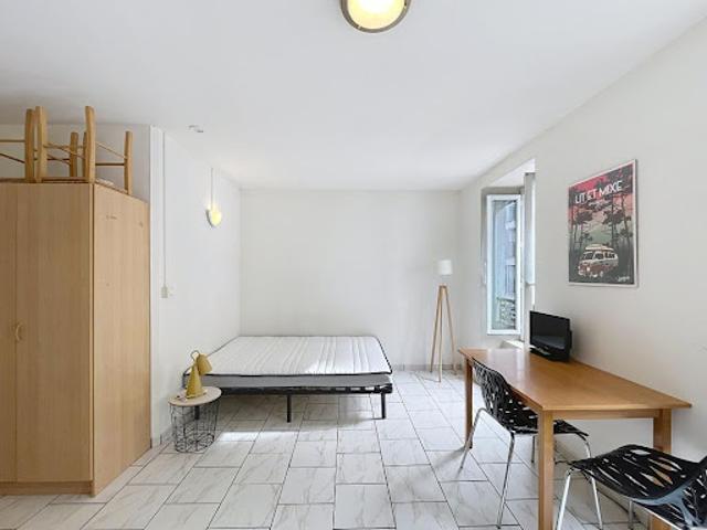 Location Appartement 1 pièce 21.85 m2 Pau