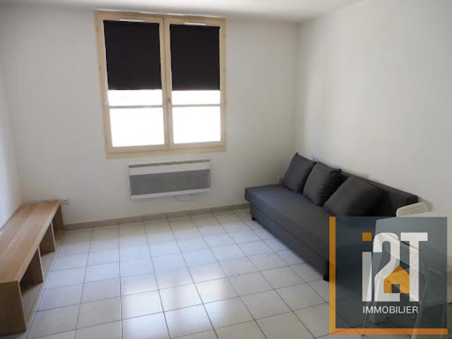 Location Appartement 1 pièce 21.88 m2 Nimes